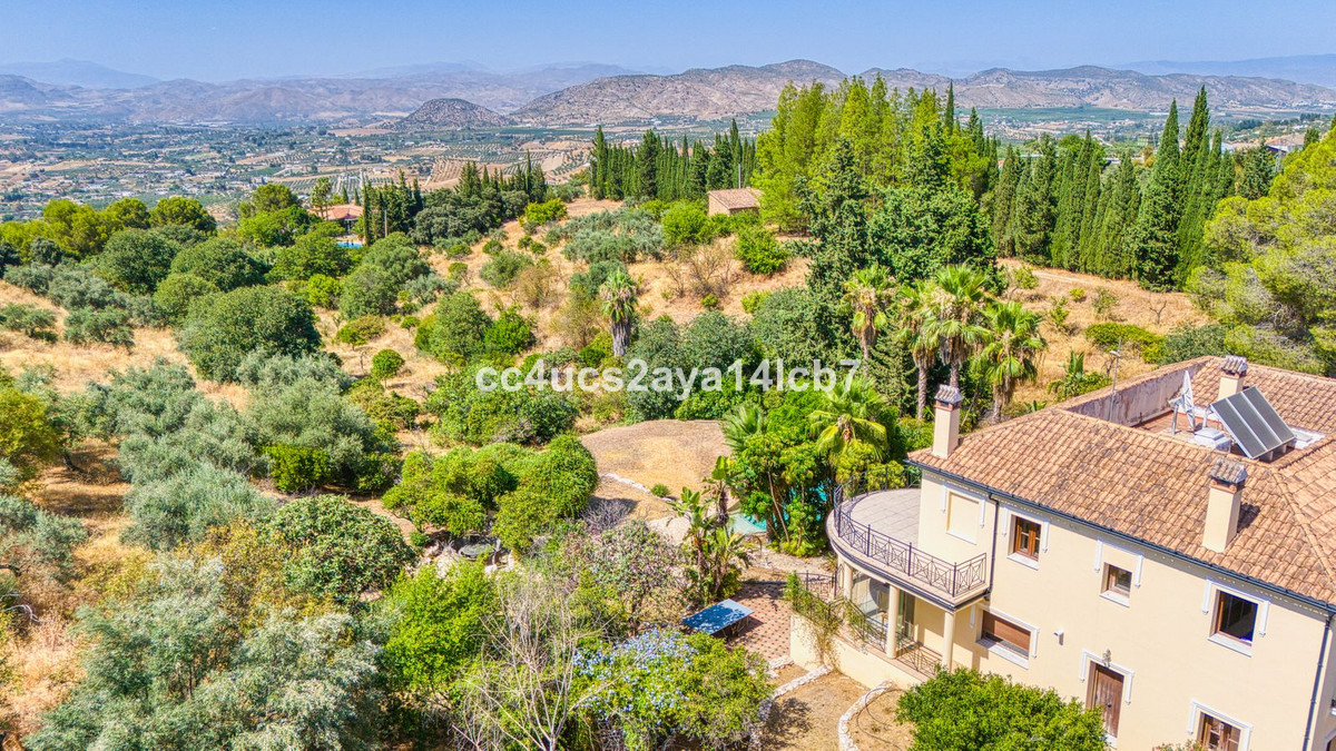 Huis te koop in Alhaurín el Grande | 6 slaapkamers H5115559