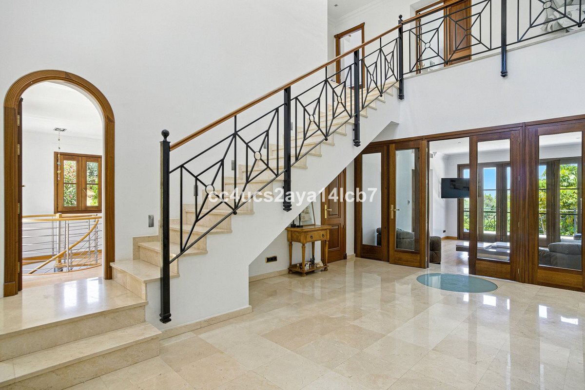 Huis te koop in Alhaurín el Grande | 6 slaapkamers H5115559