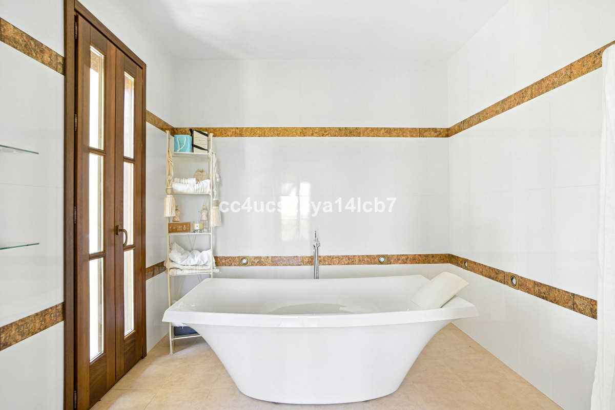 Huis te koop in Alhaurín el Grande | 6 slaapkamers H5115559
