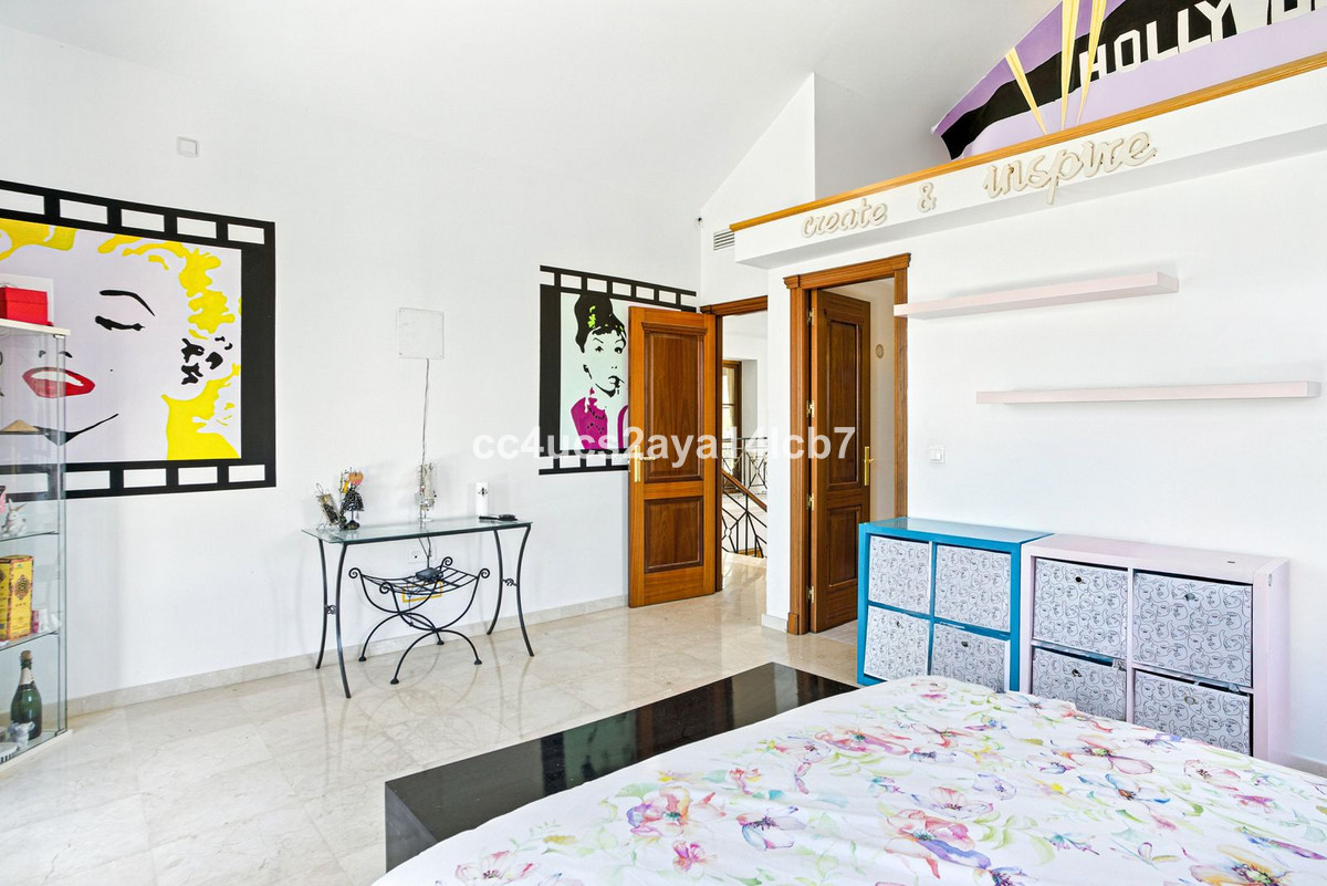 Huis te koop in Alhaurín el Grande | 6 slaapkamers H5115559