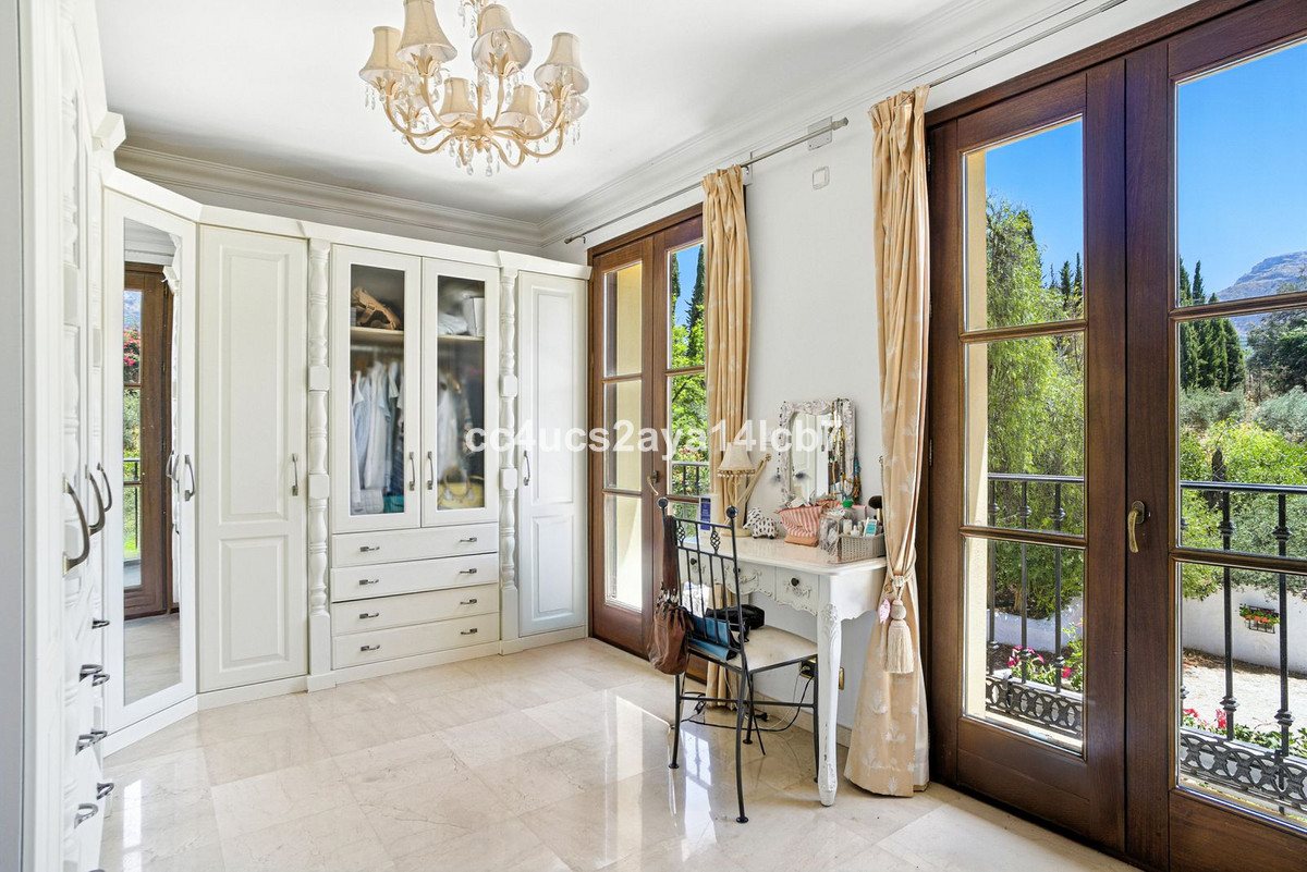 Huis te koop in Alhaurín el Grande | 6 slaapkamers H5115559