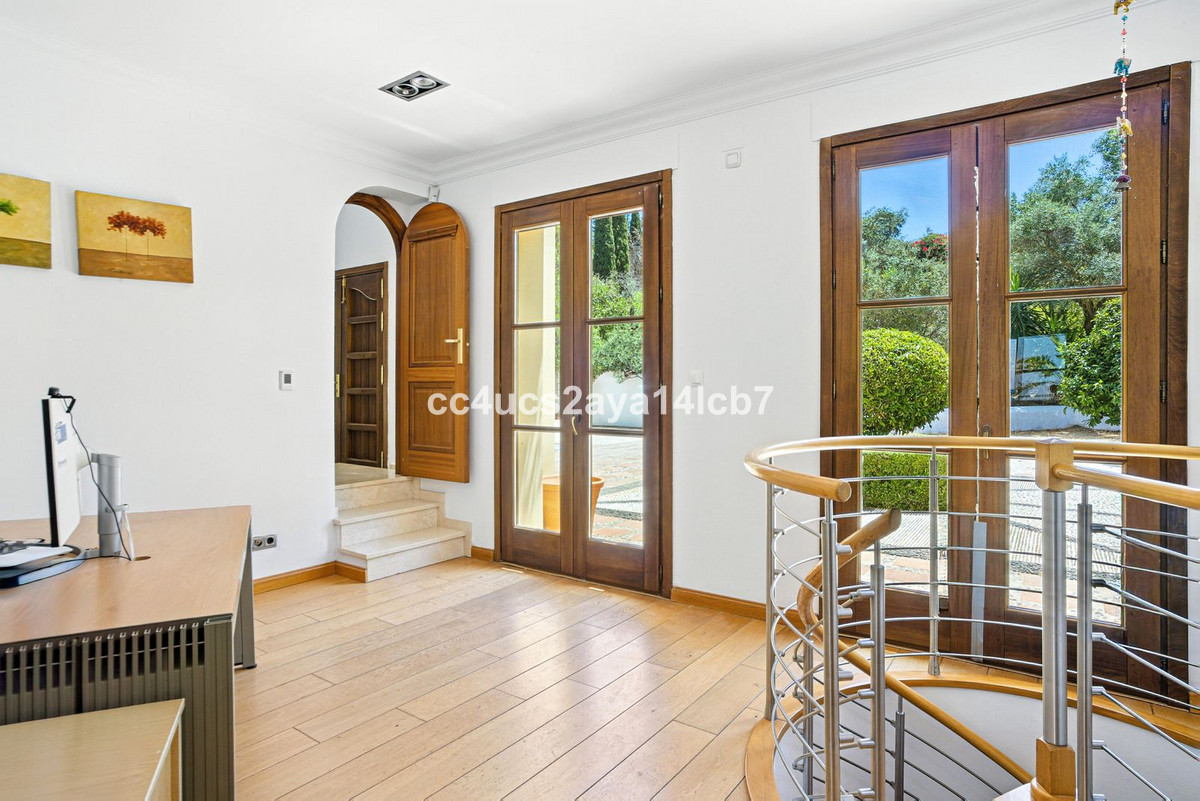 Huis te koop in Alhaurín el Grande | 6 slaapkamers H5115559