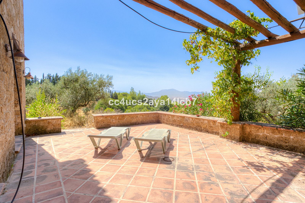 Huis te koop in Alhaurín el Grande | 6 slaapkamers H5115559
