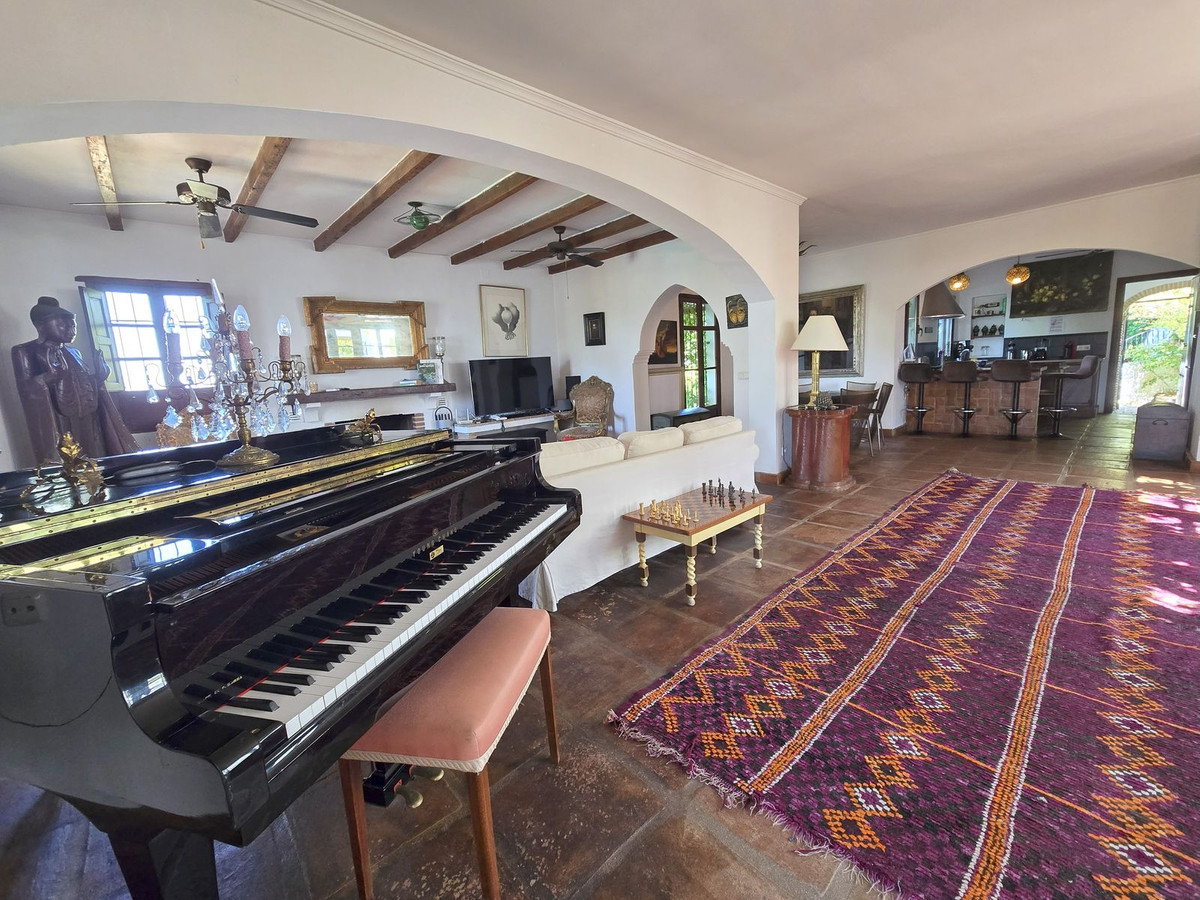 Property main view 32