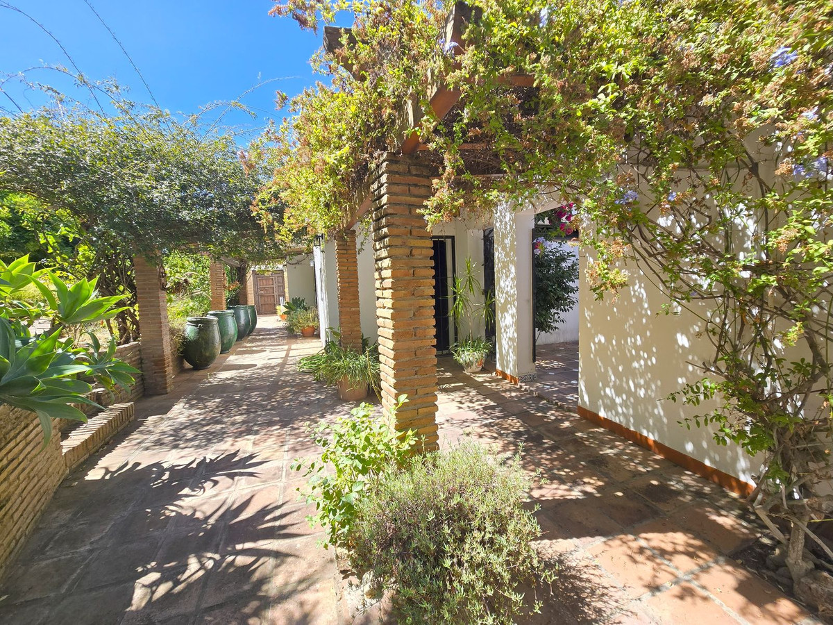 Property main view 40