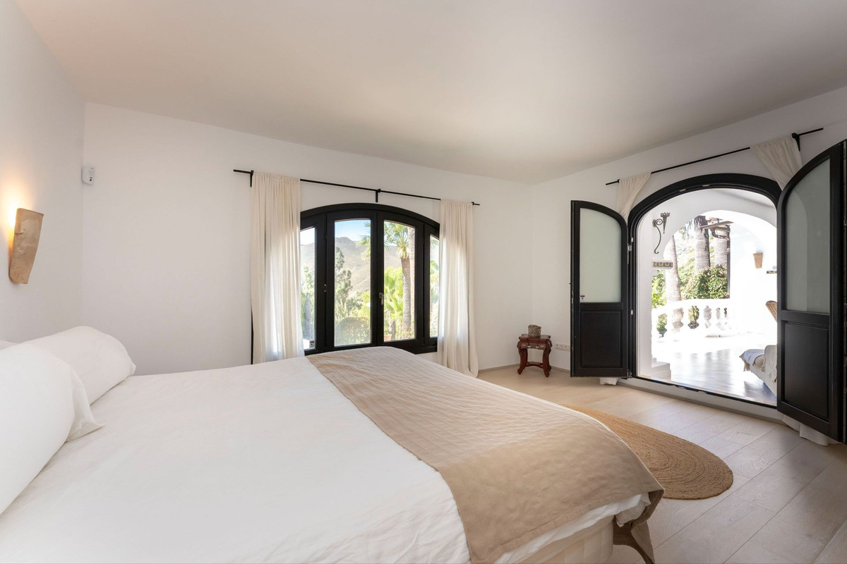 Property main view 33