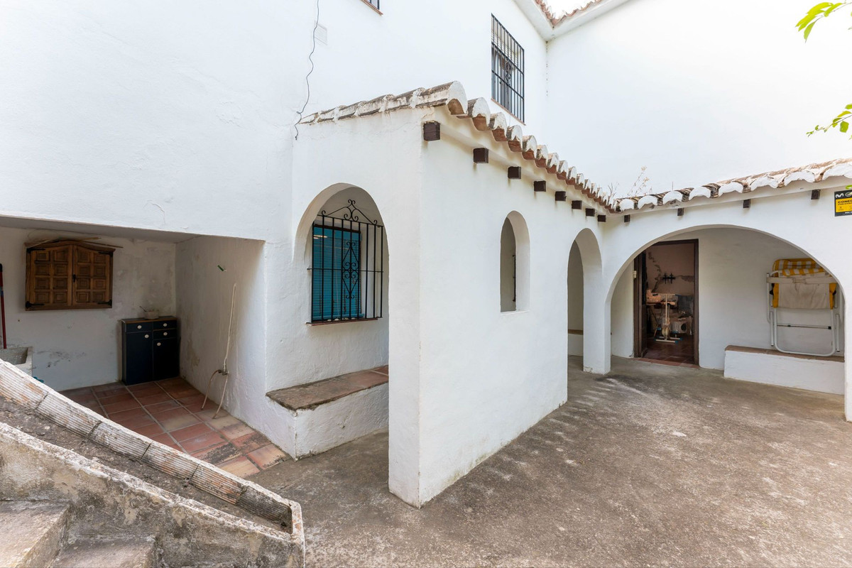 Property main view 32