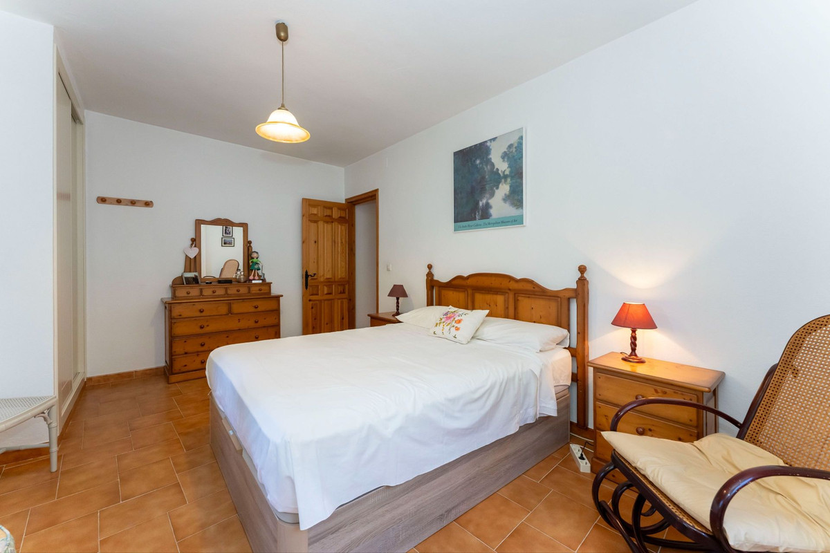 Property main view 40