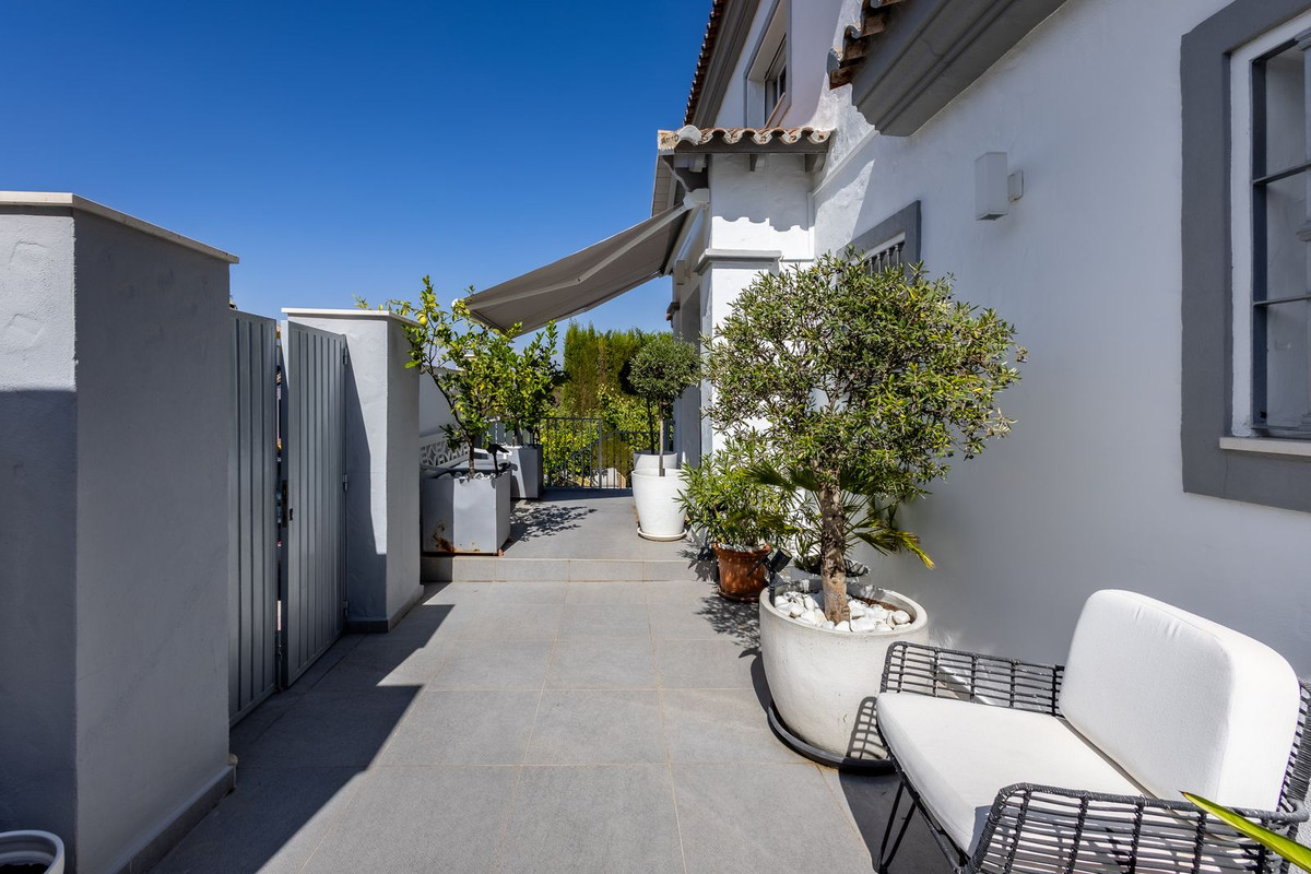 Property main view 45