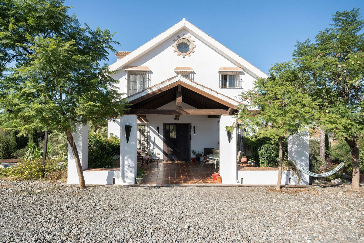 Property main view 33