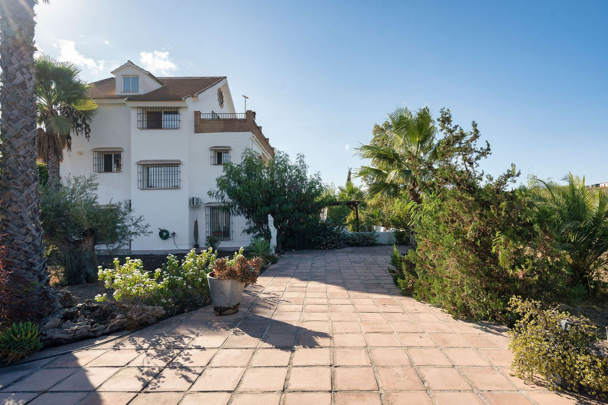 Property main view 4