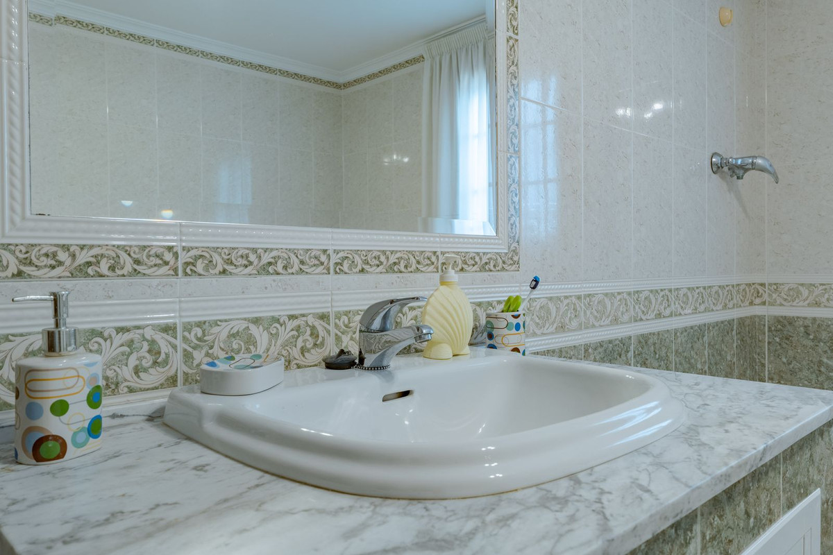 Property main view 33