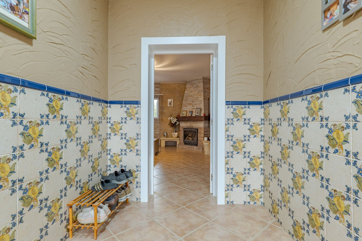 Property main view 46