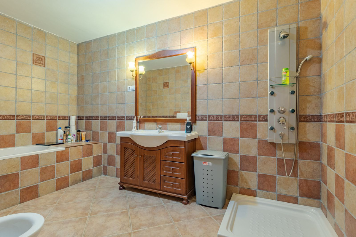 Property main view 62