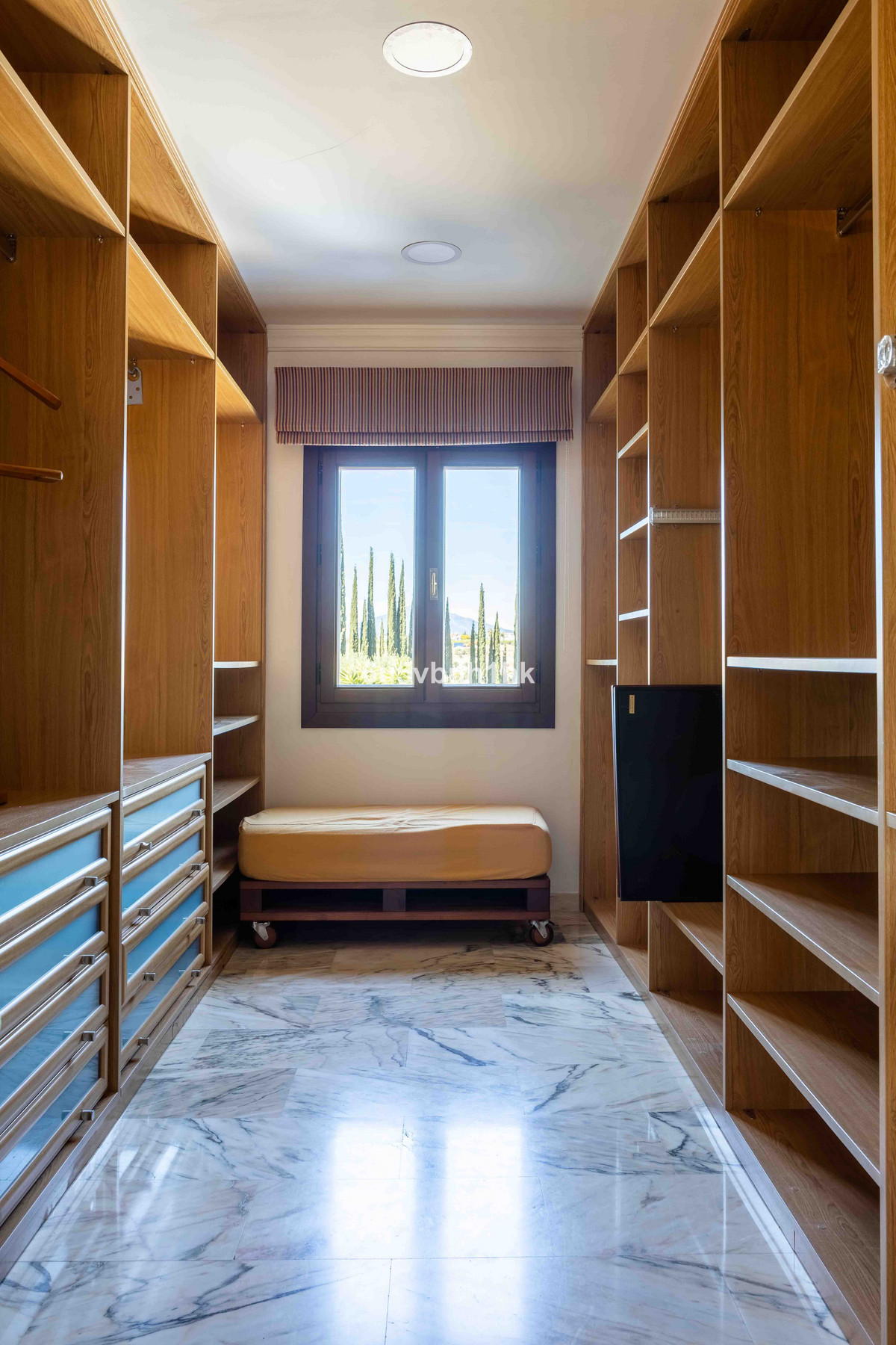 Property main view 12