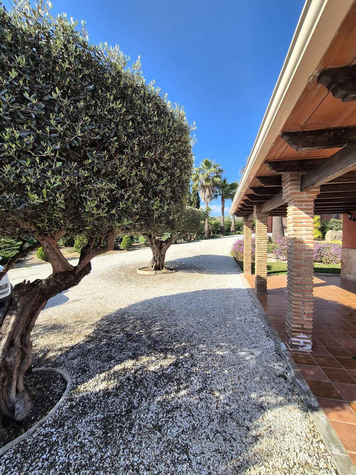 Property main view 33