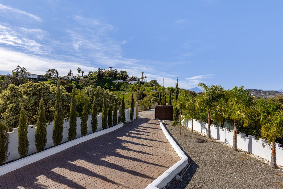 Property main view 42