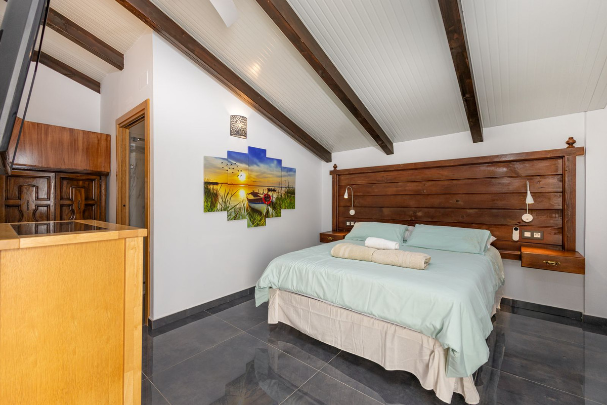 Property main view 44