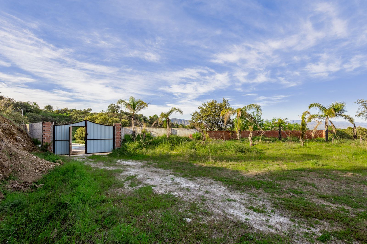 Property main view 60