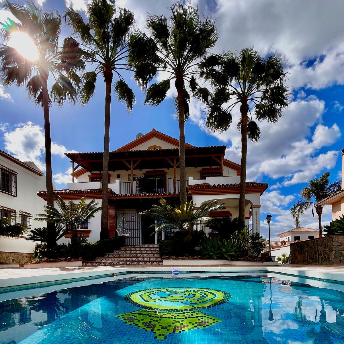 Huis te koop in Alhaurín el Grande | 4 slaapkamers H5346238