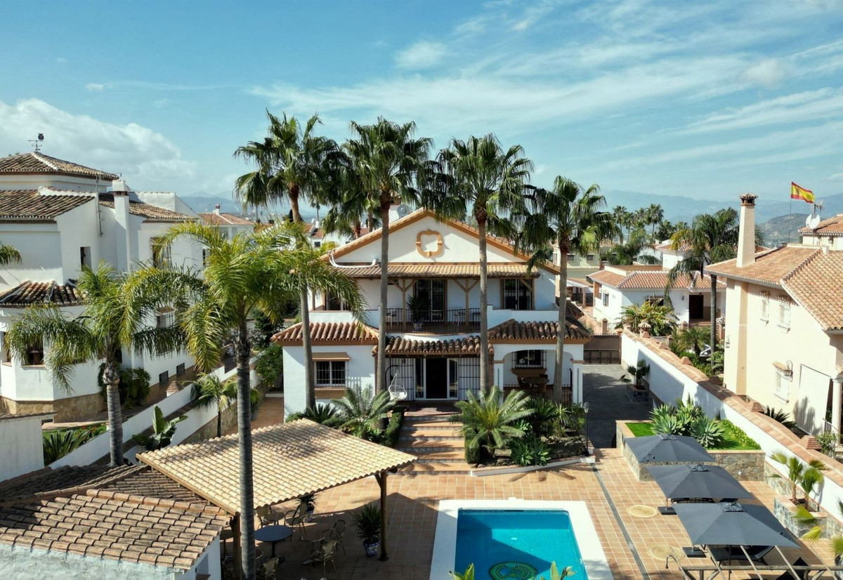 Huis te koop in Alhaurín el Grande | 4 slaapkamers H5346238