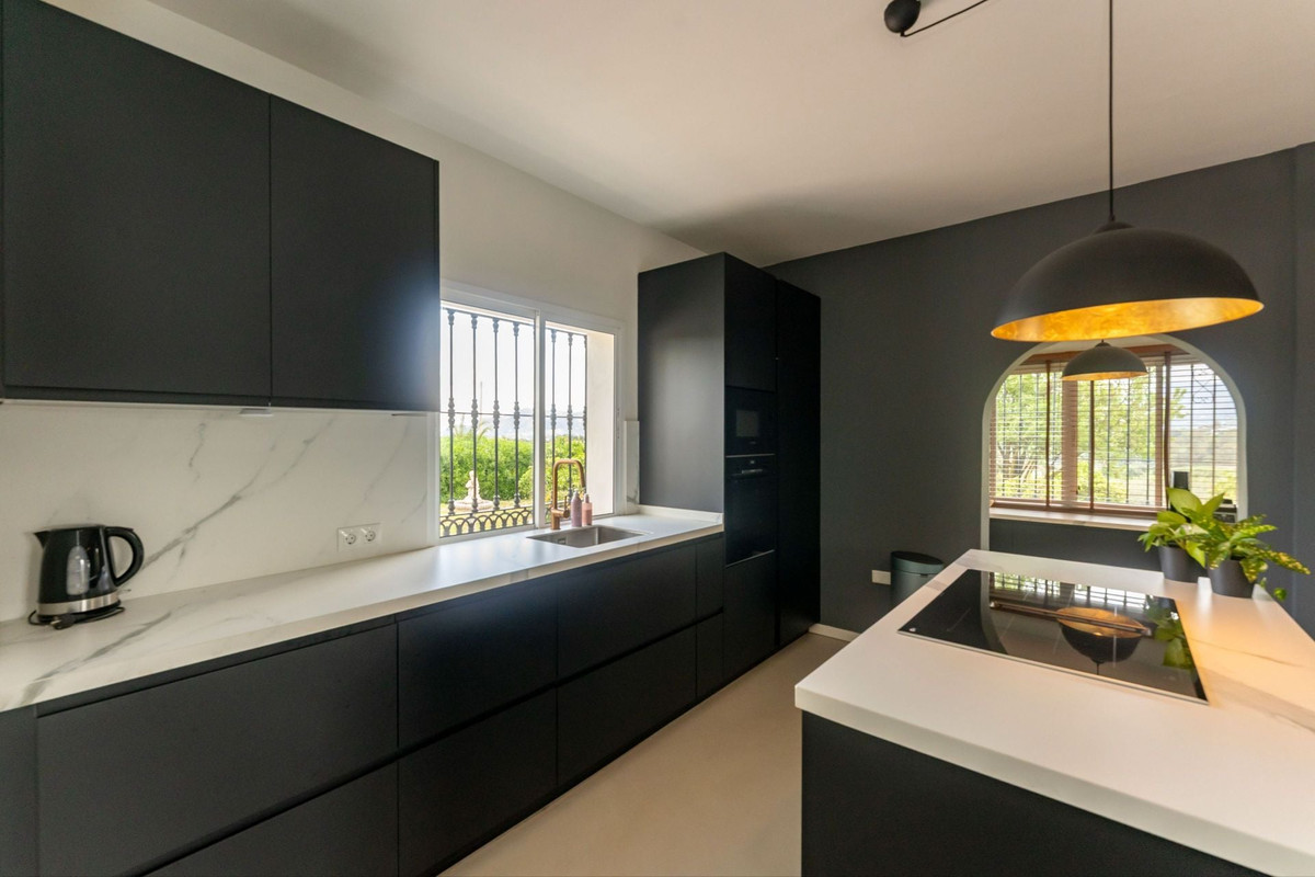 Huis te koop in Alhaurín el Grande | 4 slaapkamers H5346724