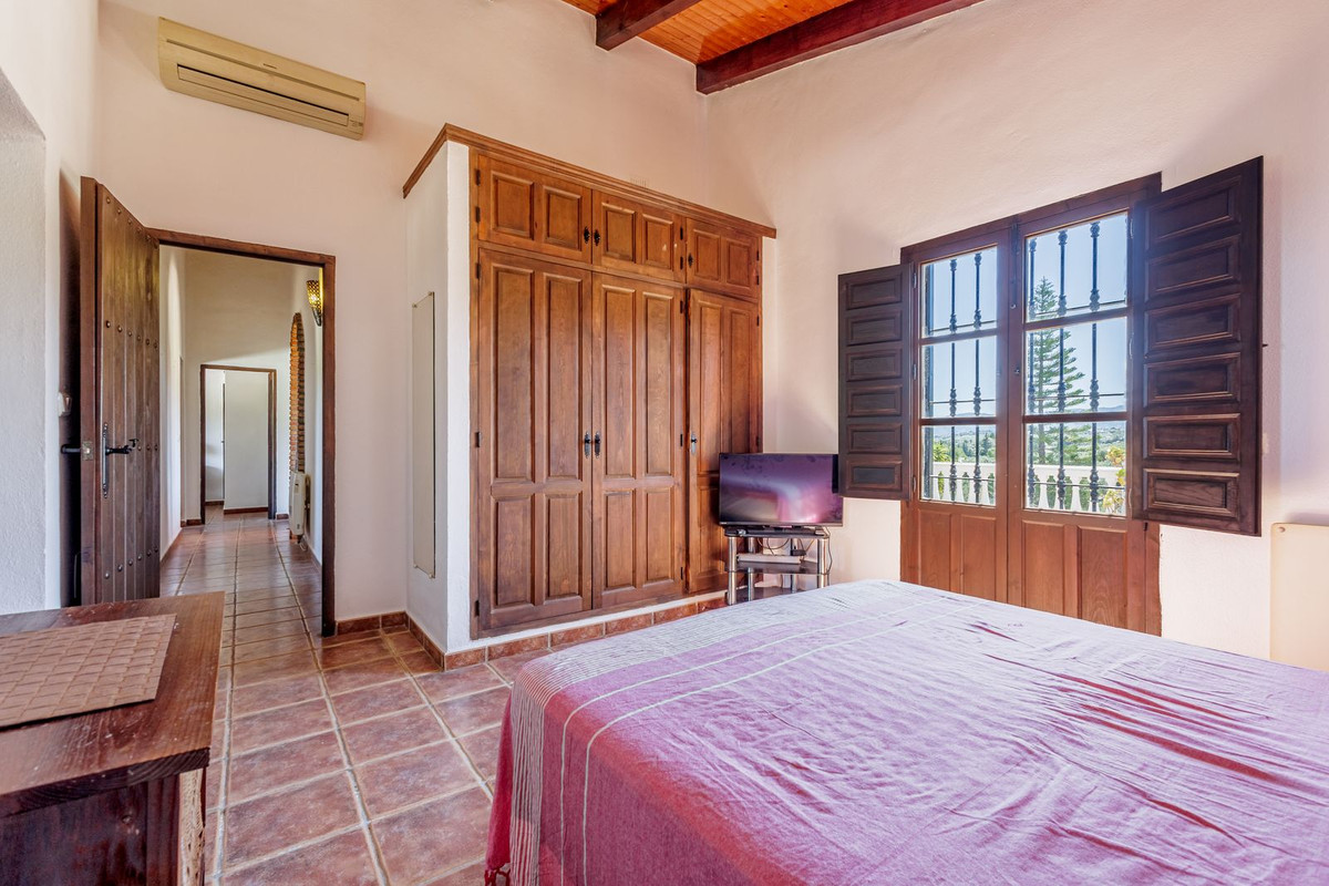 Huis te koop in Alhaurín el Grande | 4 slaapkamers H5361955