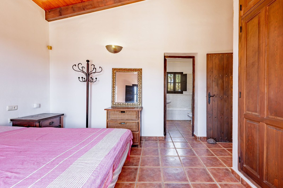 Huis te koop in Alhaurín el Grande | 4 slaapkamers H5361955