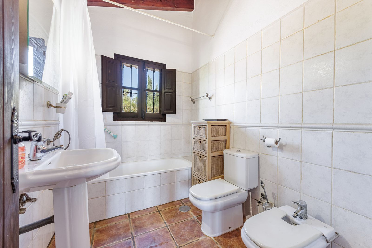 Huis te koop in Alhaurín el Grande | 4 slaapkamers H5361955