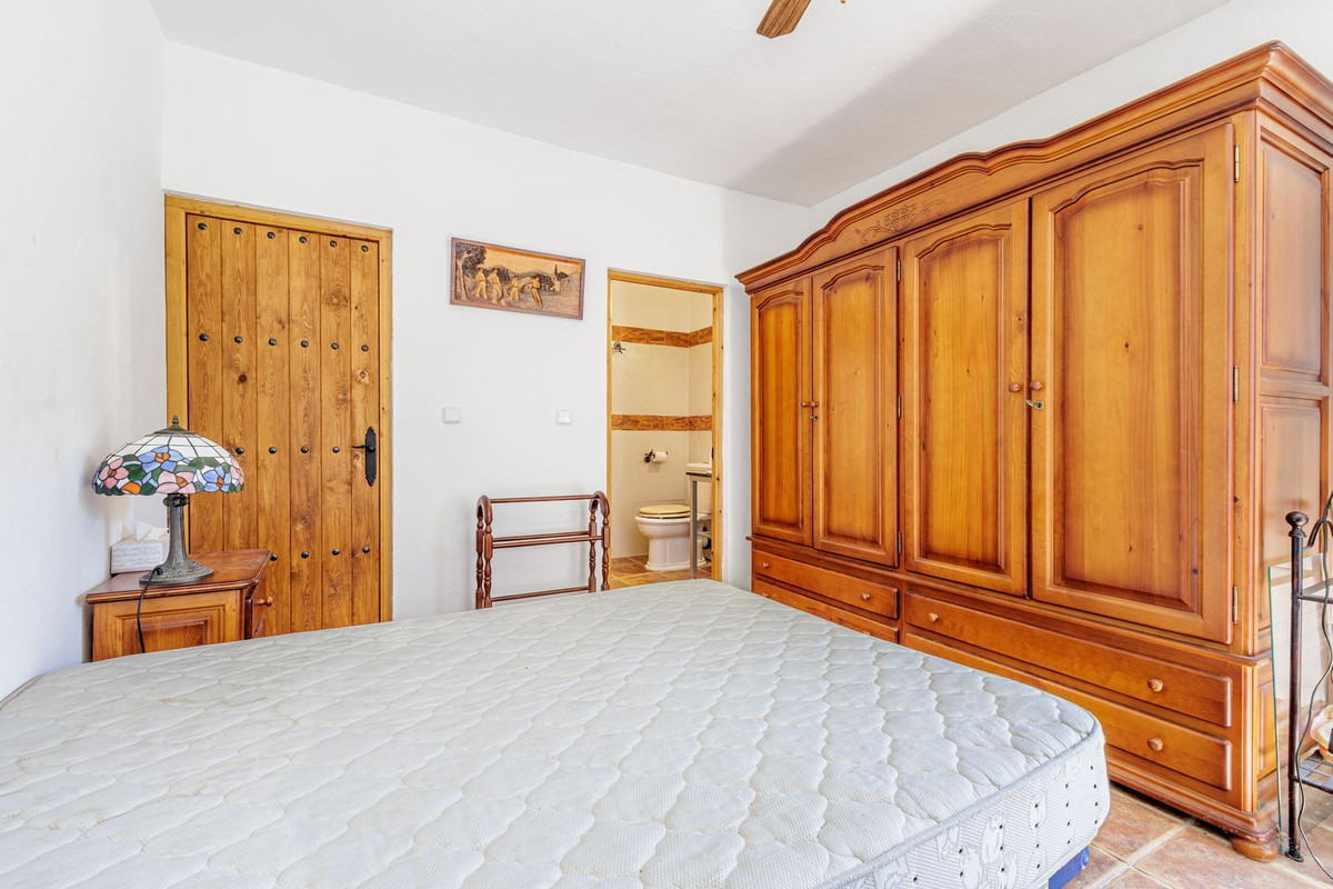 Huis te koop in Alhaurín el Grande | 4 slaapkamers H5361955