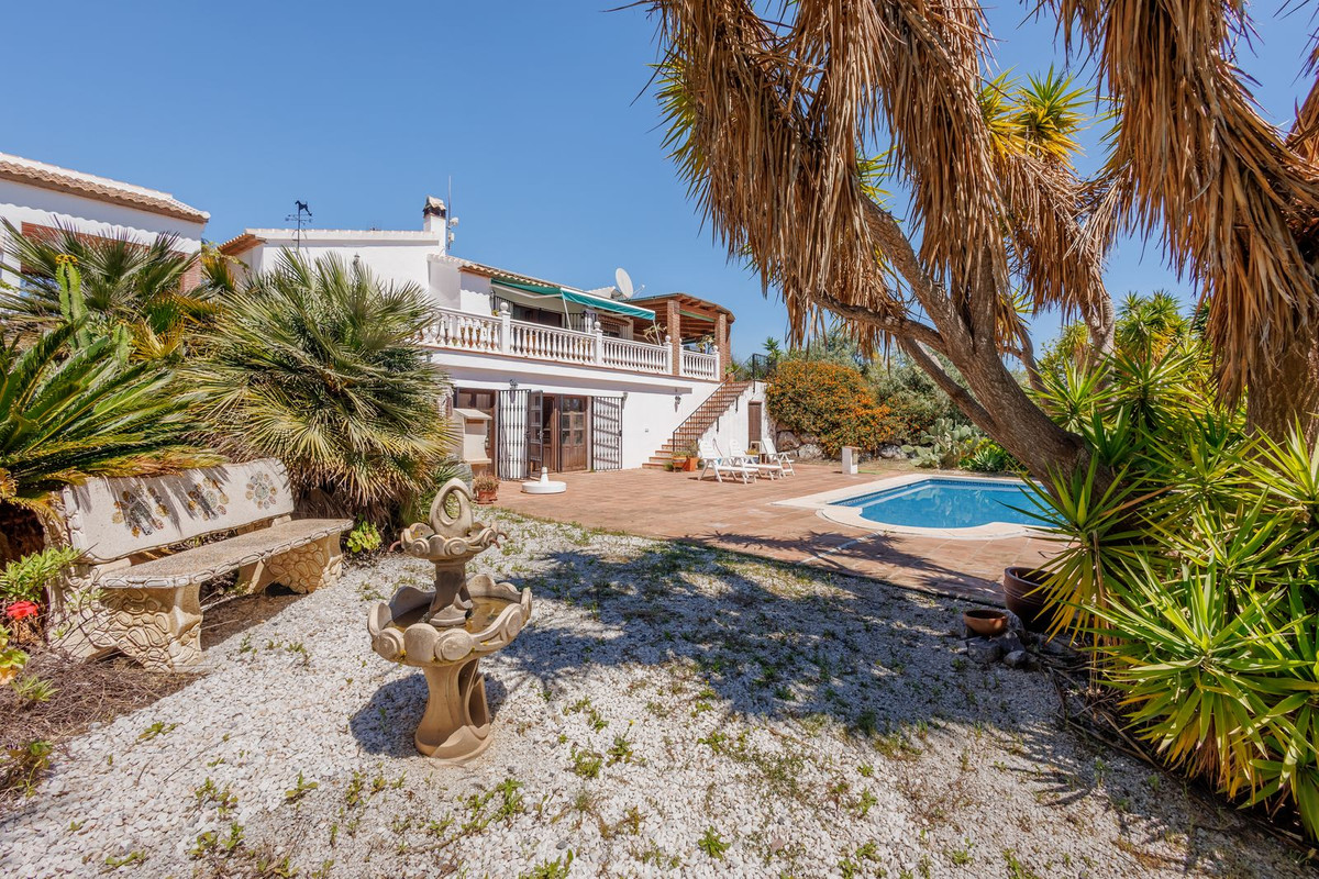 Huis te koop in Alhaurín el Grande | 4 slaapkamers H5361955