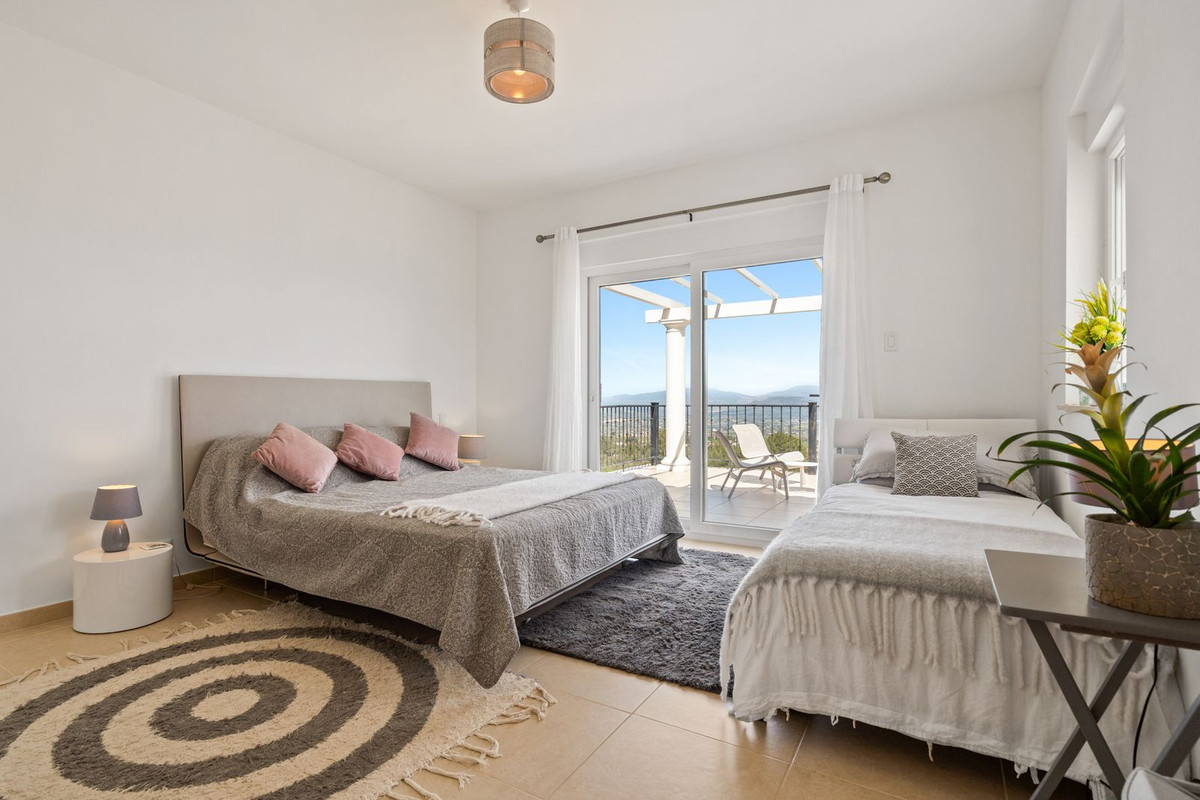 Huis te koop in Alhaurín el Grande | 4 slaapkamers H5371642