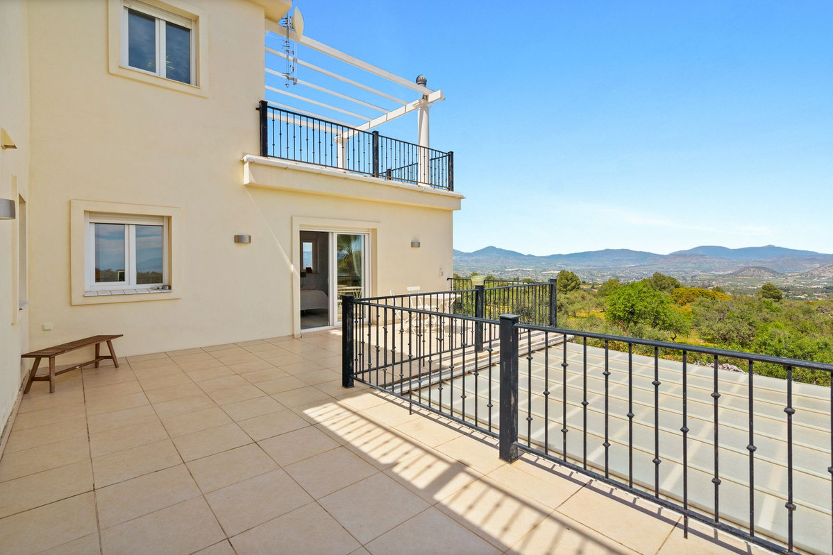 Huis te koop in Alhaurín el Grande | 4 slaapkamers H5371642
