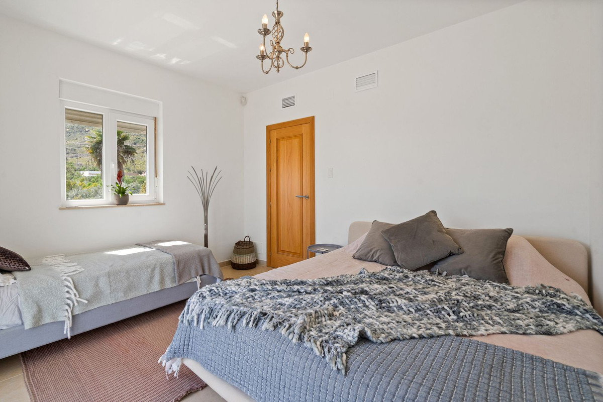 Huis te koop in Alhaurín el Grande | 4 slaapkamers H5371642