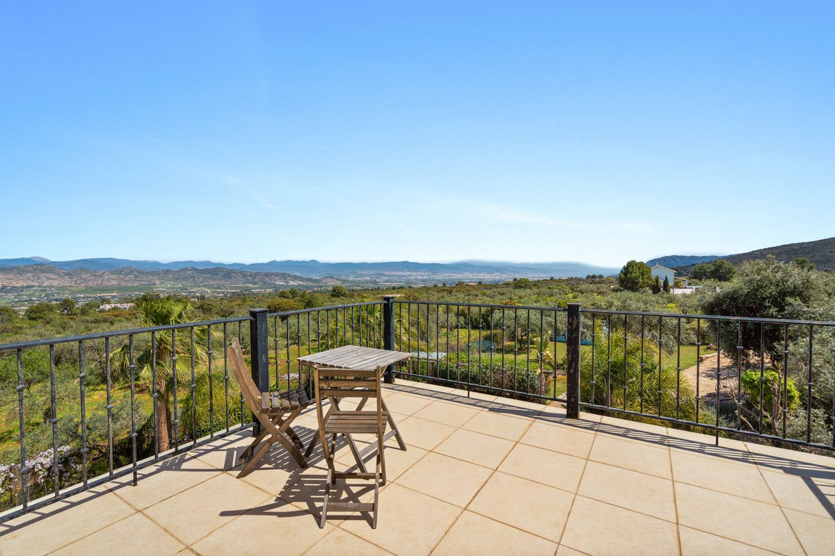 Huis te koop in Alhaurín el Grande | 4 slaapkamers H5371642