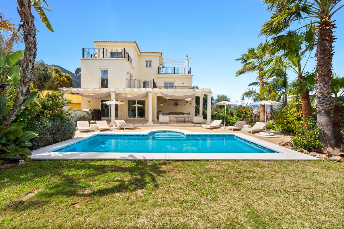 Huis te koop in Alhaurín el Grande | 4 slaapkamers H5371642