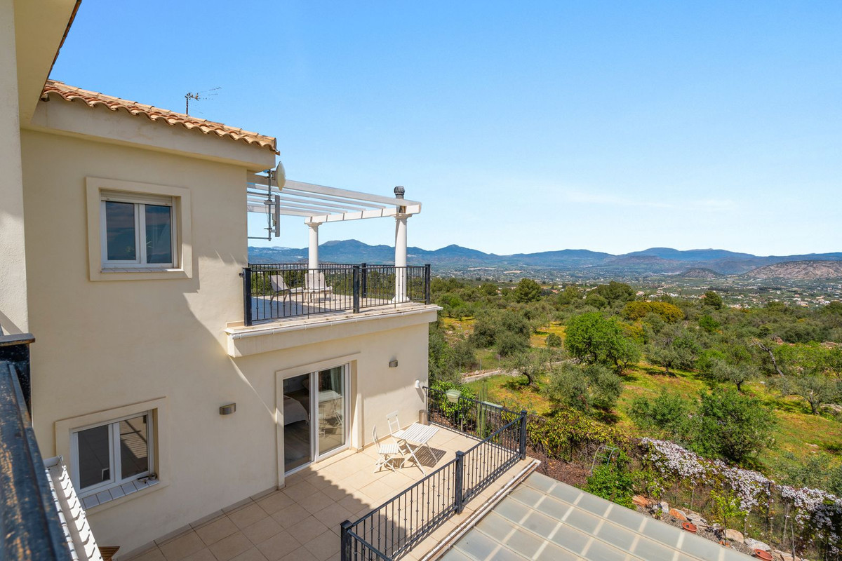 Huis te koop in Alhaurín el Grande | 4 slaapkamers H5371642
