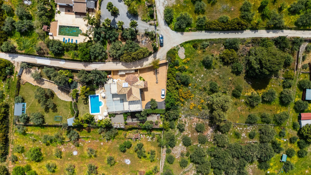 Huis te koop in Alhaurín el Grande | 4 slaapkamers H5371642