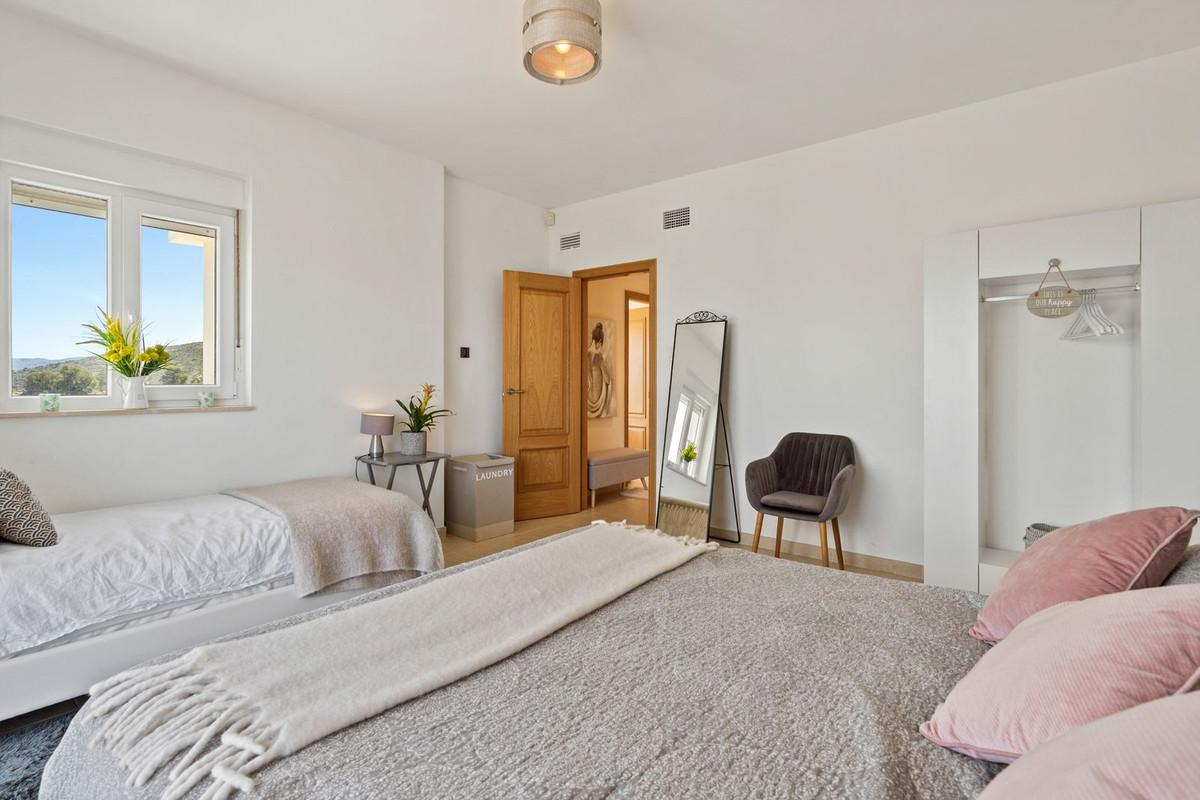 Huis te koop in Alhaurín el Grande | 4 slaapkamers H5371642