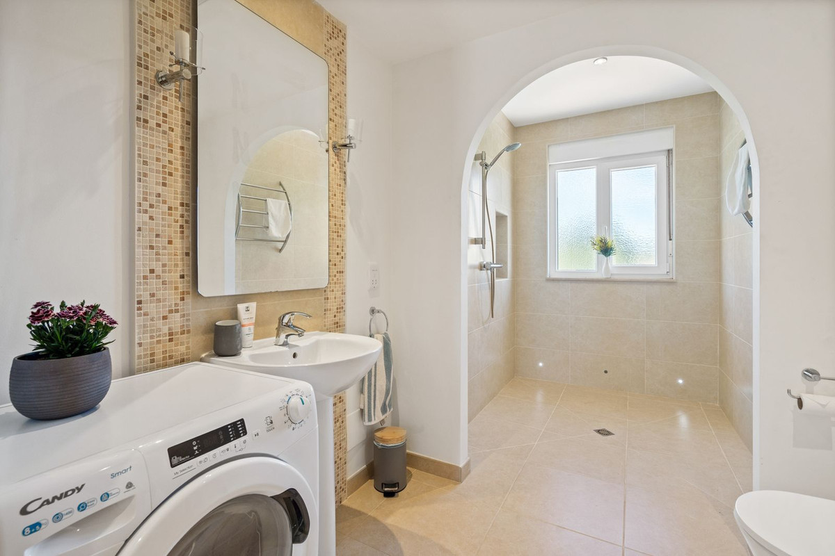 Huis te koop in Alhaurín el Grande | 4 slaapkamers H5371642