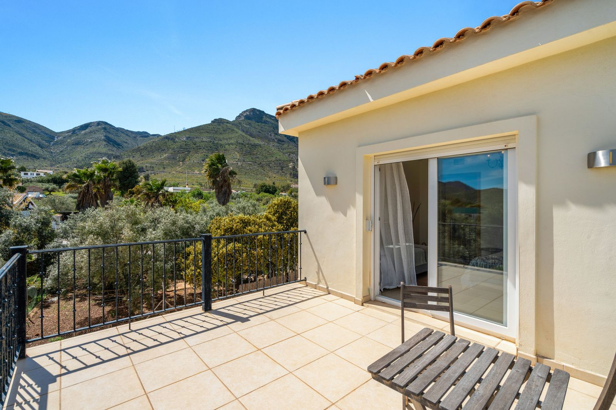 Huis te koop in Alhaurín el Grande | 4 slaapkamers H5371642