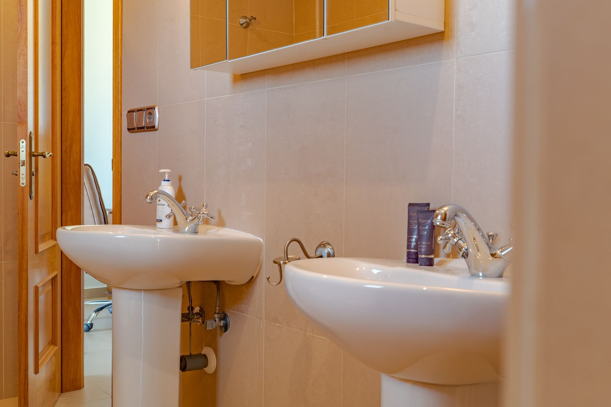 Property main view 32