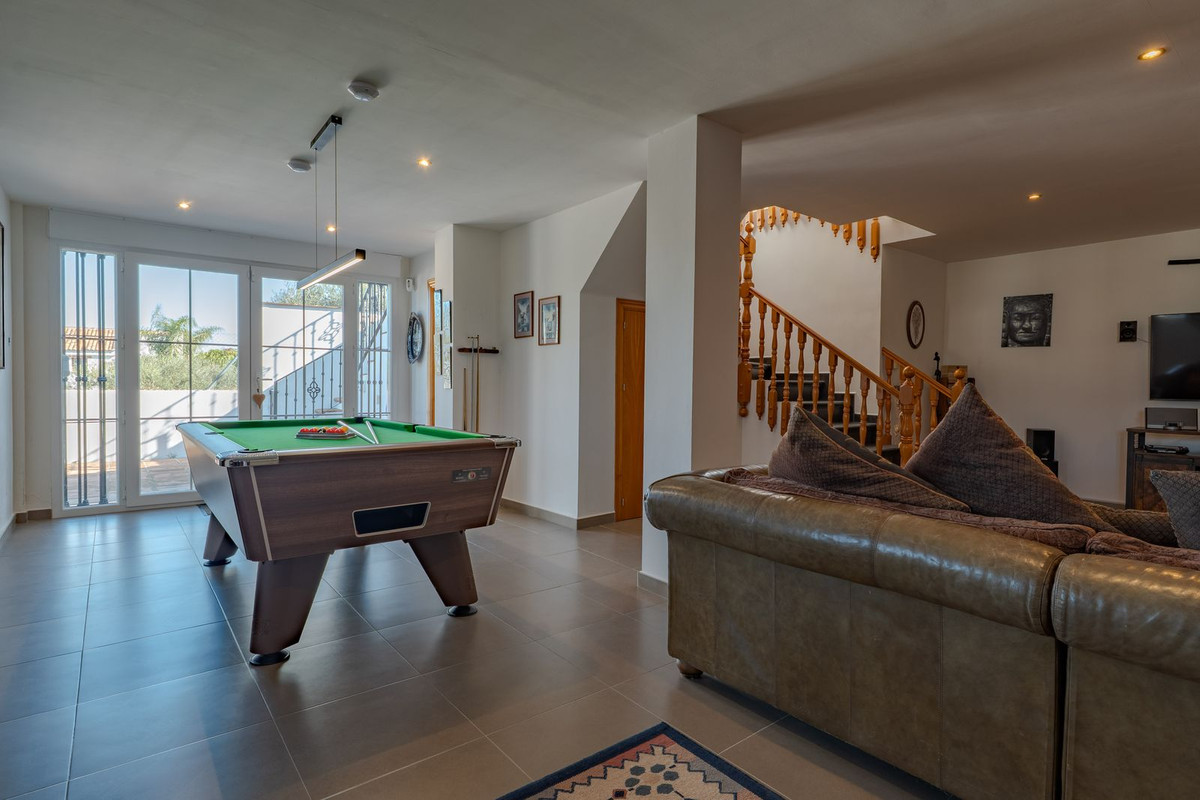 Property main view 44
