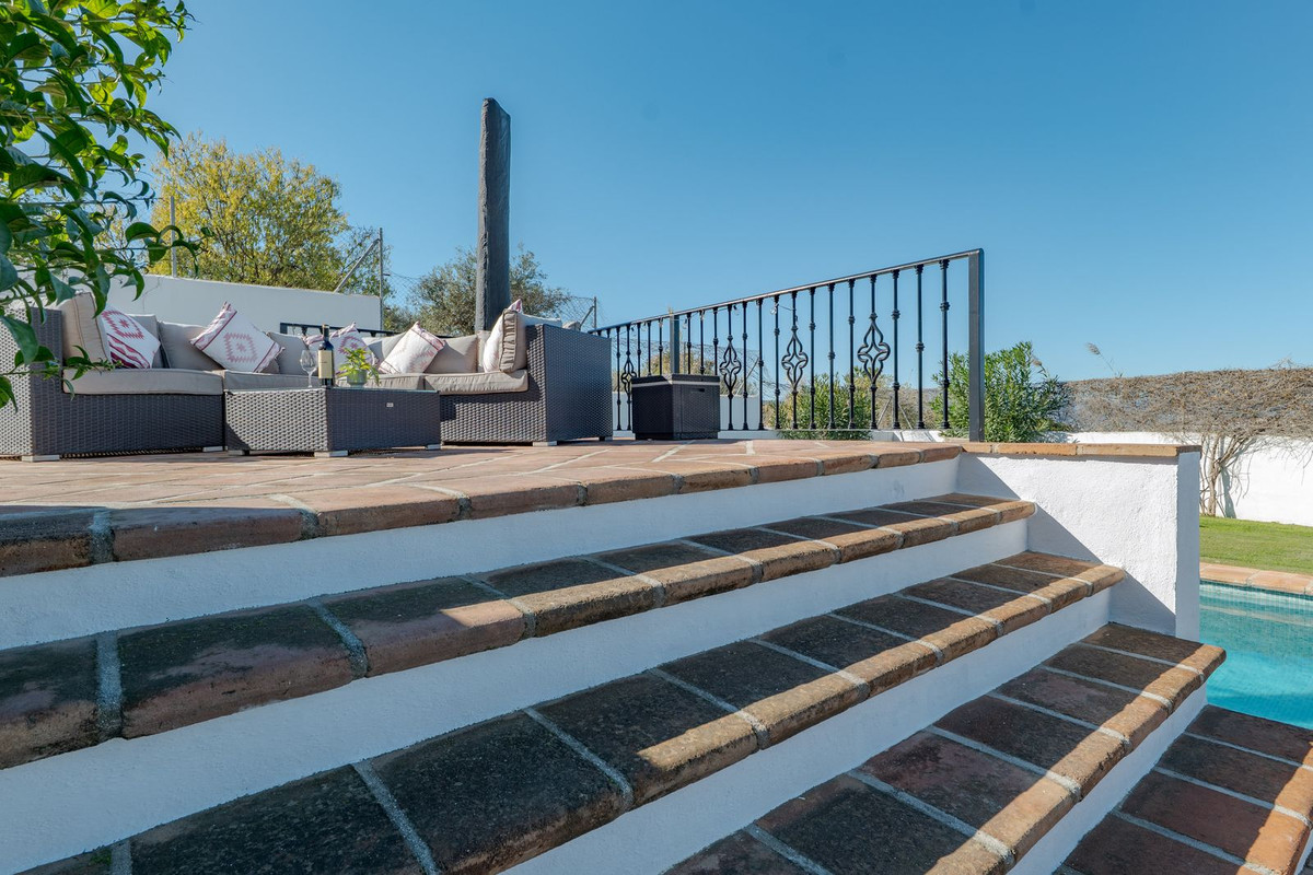 Property main view 60