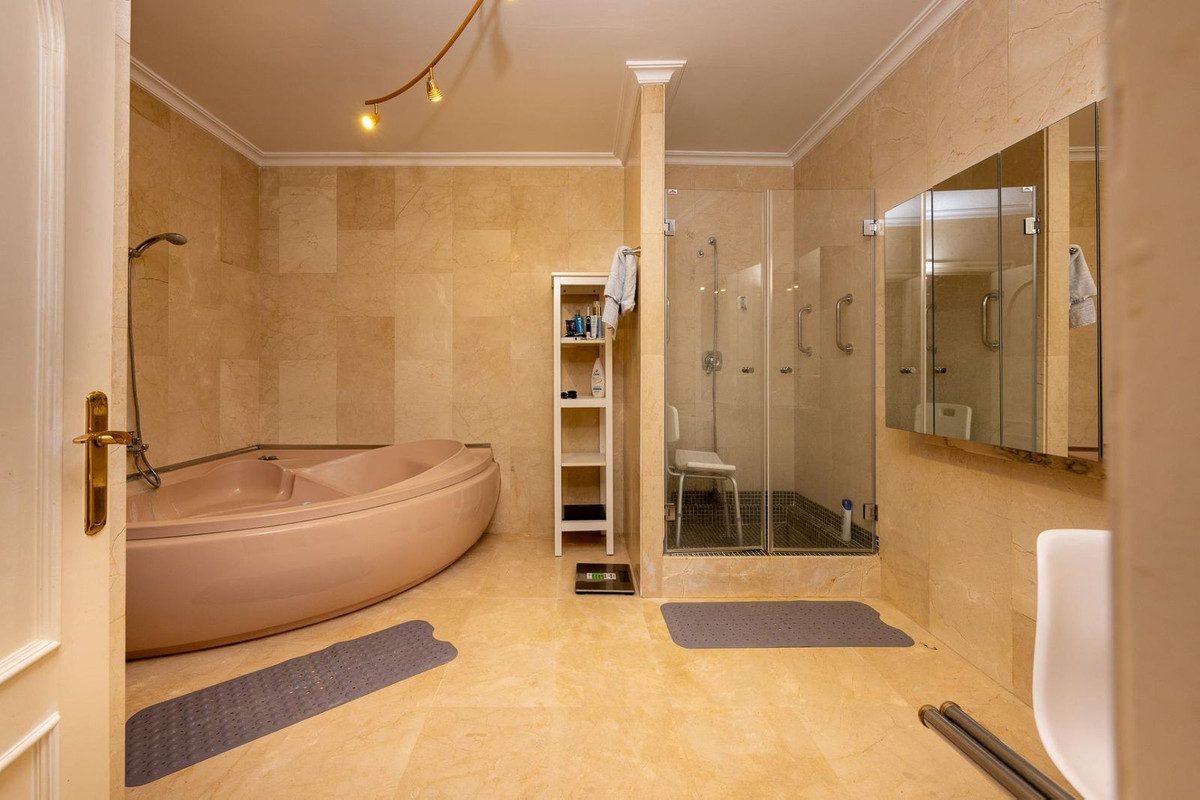 Huis te koop in Alhaurín el Grande | 13 slaapkamers H5400796
