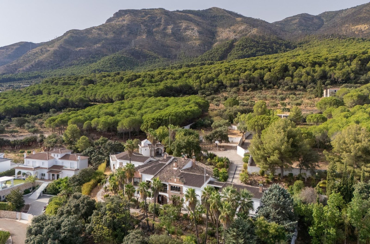 Huis te koop in Alhaurín el Grande | 13 slaapkamers H5400796