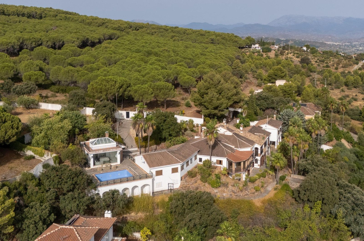 Huis te koop in Alhaurín el Grande | 13 slaapkamers H5400796