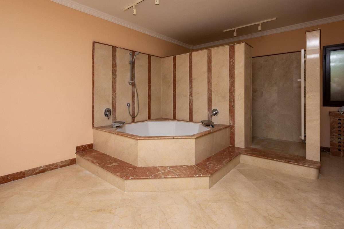 Huis te koop in Alhaurín el Grande | 13 slaapkamers H5400796