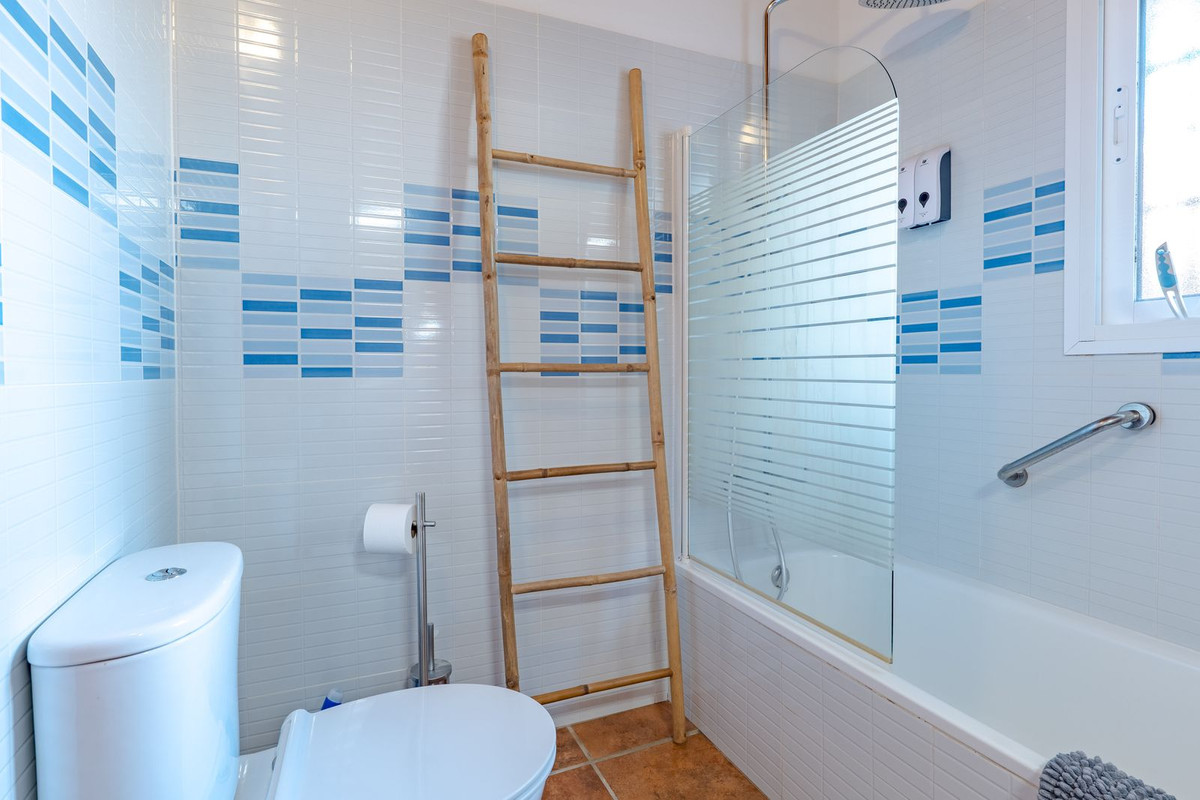 Huis te koop in Alhaurín el Grande | 4 slaapkamers H5407246