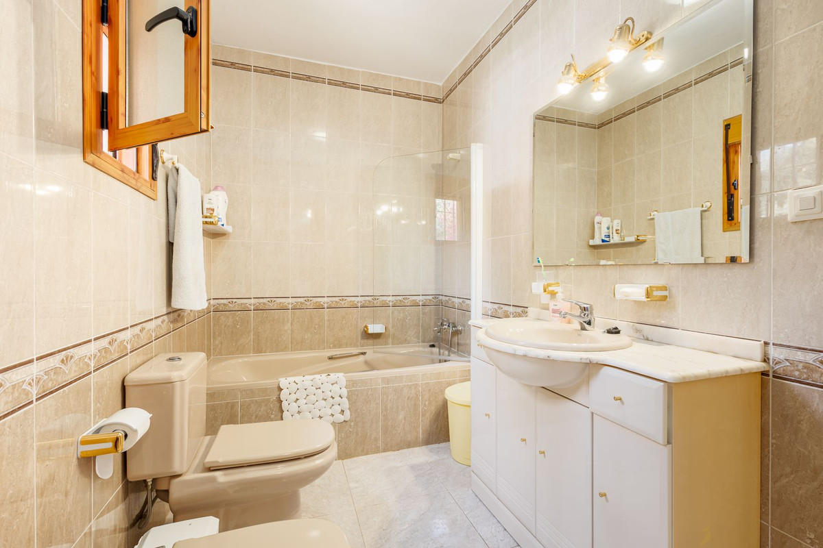 Huis te koop in Alhaurín el Grande | 6 slaapkamers H5412184
